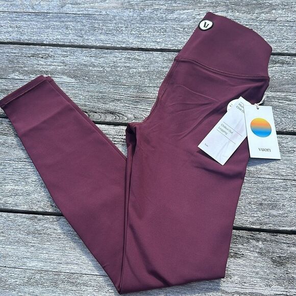 VUORI‎ Chilled Out Legging Women's Performance CERISE BURGUNDY Size small NWT